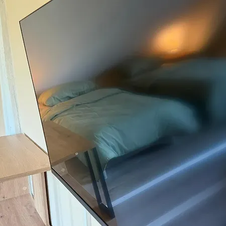 Besonders Geeignet Für Monteure Und Größere Gruppen * Halle (Saale)